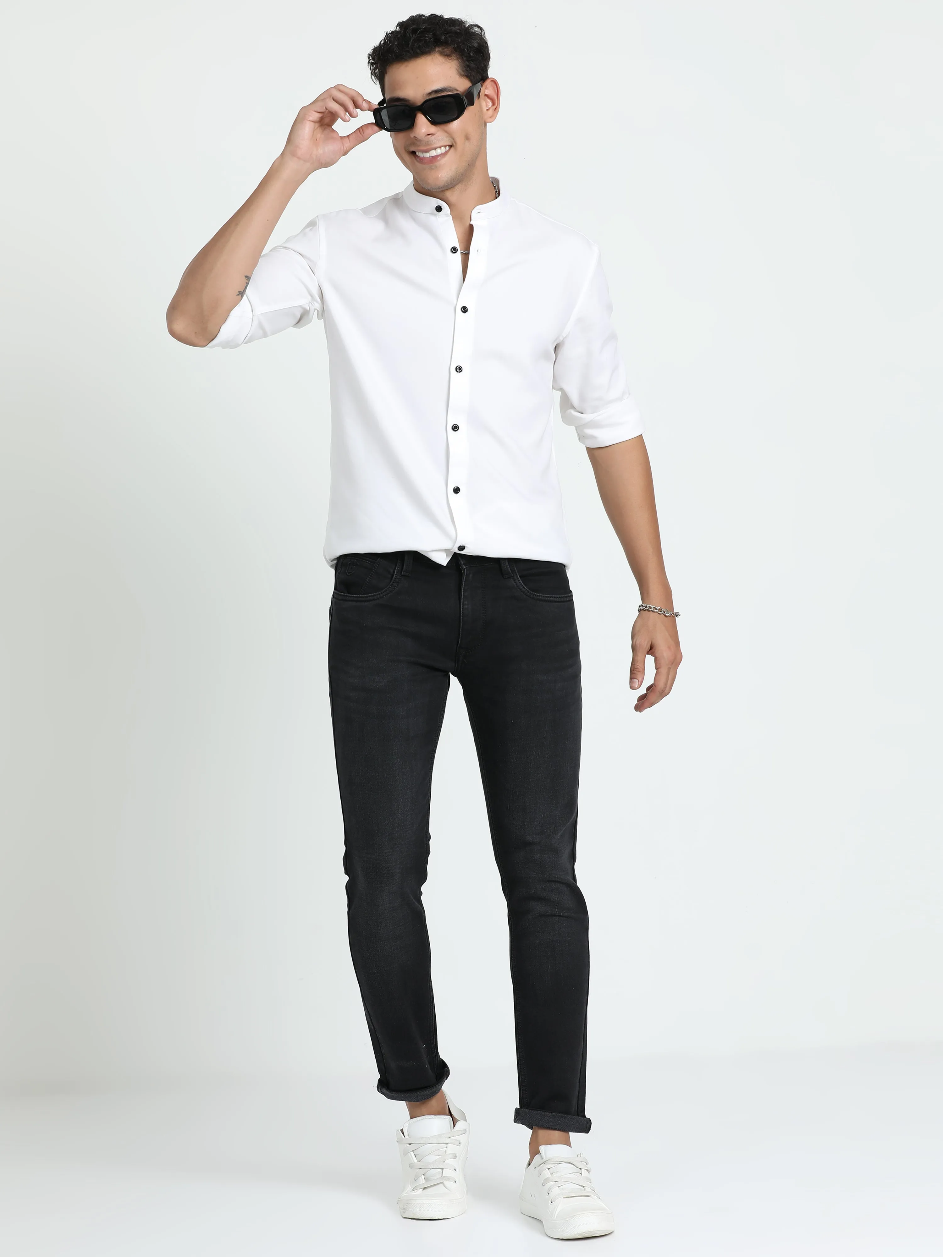Men's Dark Grey Relaxed Denim Ankle fit Solid Jeans