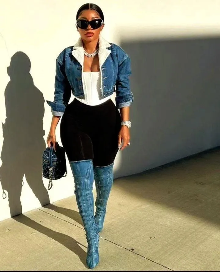 sheep collar crop denim jacket